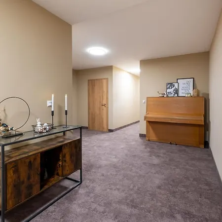 Guest house 8rooms - Altstadthotel Tirschenreuth