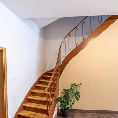 8rooms - Altstadthotel تيرشنرويت