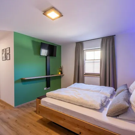 8rooms - Altstadthotel بيت ضيافة