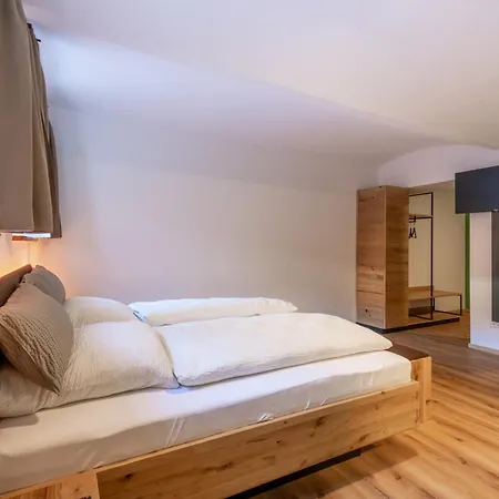 Guest house 8rooms - Altstadthotel 3*