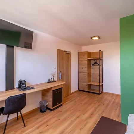 8rooms - Altstadthotel Tirschenreuth
