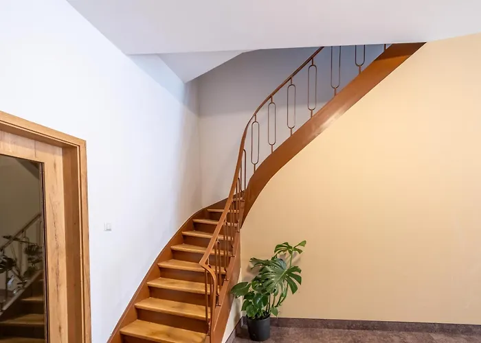 8rooms - Altstadthotel تيرشنرويت