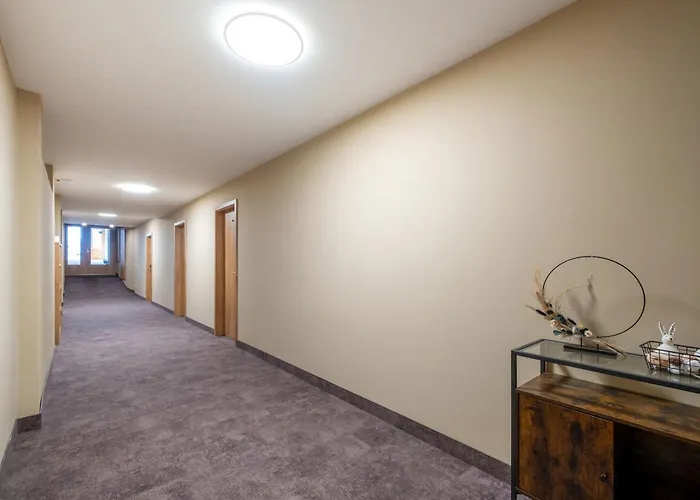 بيت ضيافة 8rooms - Altstadthotel