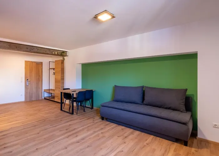 بيت ضيافة 8rooms - Altstadthotel تيرشنرويت