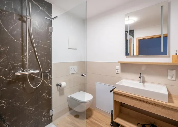 بيت ضيافة 8rooms - Altstadthotel