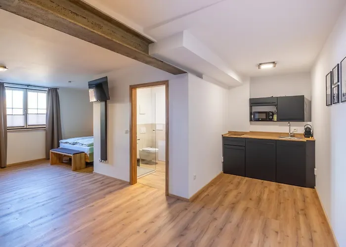 8rooms - Altstadthotel بيت ضيافة تيرشنرويت