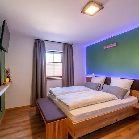게스트하우스 8rooms - Altstadthotel 3*