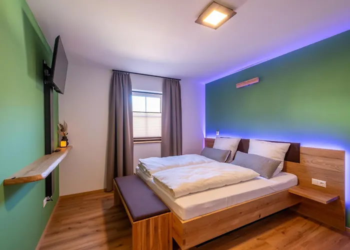 Guest house 8rooms - Altstadthotel 3*